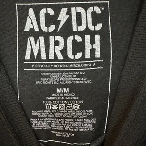 AC/DC Retro Rock Tshirt size Medium thumbnail 4