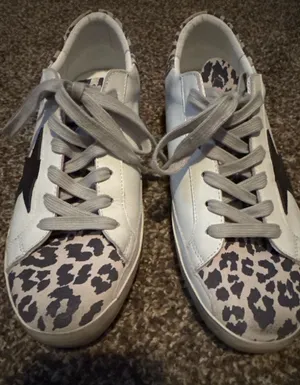Source Unknown Leopard Toe Lightning Bolt Sneakers Women’s Casual Fashion Lace Up Shoes thumbnail 1