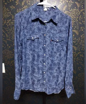 Levi's Pearl Snap Blue Floral Button-Up Chambray Shirt thumbnail 1