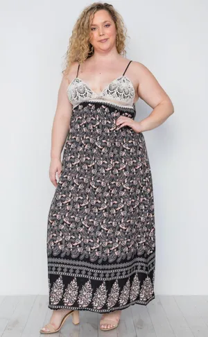 Boutique Plus Black Paisley & Crochet Maxi Dress 1X thumbnail 1