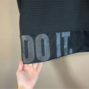 ✨ Nike‎ Women’s Black Just Do It Crewneck Sweatshirt XS thumbnail 9