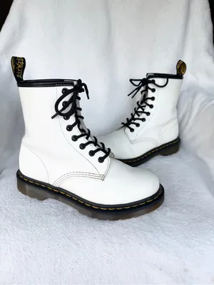 Dr. Martens Women’s White Lace-Up Combat Boots with Black Laces Size 7 thumbnail 8