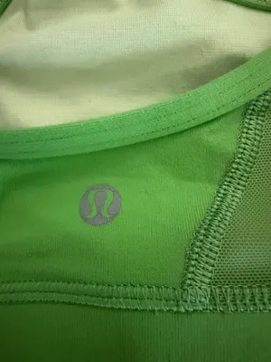 Lululemon sports bra size 6 thumbnail 3