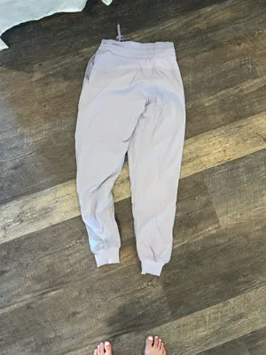 Lululemon Joggers thumbnail 3