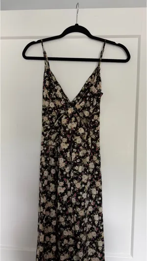 Forever 21 Floral Midi Print Dress thumbnail 4