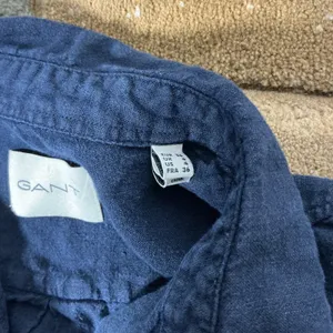 Gant Coastal Preppy Linen Button Down Shirt Womens 4 Navy Blue Long Sleeve Logo thumbnail 4