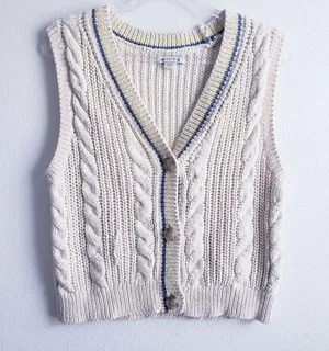 American Eagle Cable Knit Sweater Vest thumbnail 2