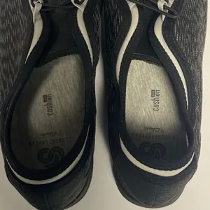 Cloudsteppers by Clark’s size 9.5W Dowling Pearl walking shoes. thumbnail 6