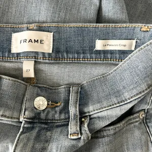 Frame Le Palazzo Crop High Rise Wide Leg Raw Hem Jean Light Wash Size 27 thumbnail 6