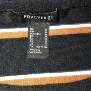 𝅺FOREVER 21 thumbnail 3