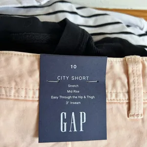 GAP - City Short Shorts thumbnail 2