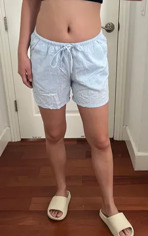 H&M blue linen shorts thumbnail 3