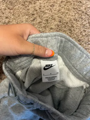 Nike Sweatpants thumbnail 3