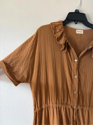 Ruffle-Collar Long Sleeve Button Poudre organic Camarine madame dress thumbnail 8