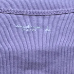 Abercrombie and Fitch Pink Button Front Rib Top Women’s Small thumbnail 3