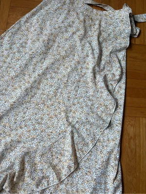 🌸 Floral Ruffle Tie-Waist Wrap Skirt 🌸 thumbnail 2
