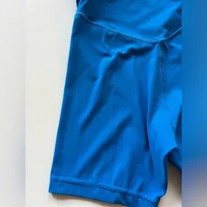 lululemon athletica Align Onesie 8” Poolside -Size 4 thumbnail 10