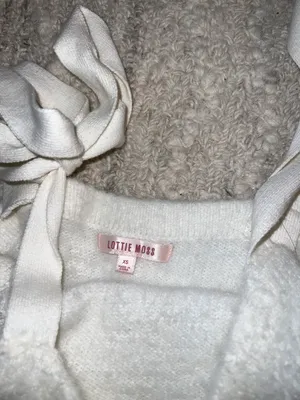 Urban Outfitters Top thumbnail 2