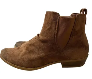 The Buckle Very G Cognac Brown Ankle Chelsea Boots 8US Medium Women’s Soft Suede thumbnail 5