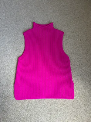 ZARA Sweater Vest thumbnail 1