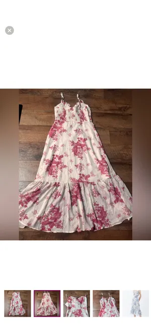 Chicwish red floral midi dress NWT thumbnail 4