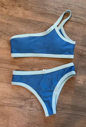 Blue Ribbed One Shoulder Bikini Set Mint Green Trim‎ Size Medium thumbnail 1