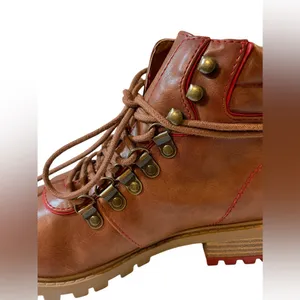 MIA Lance Cognac Luggage Brown/Red Lace Up Ankle Hiking Boots NIB - Size 6 thumbnail 12