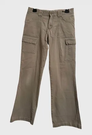 The North Face Women's Straight Leg Cargo Pants in Khaki thumbnail 1