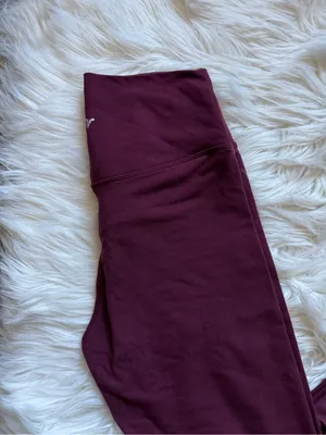 Old Navy Powerchill leggings thumbnail 3