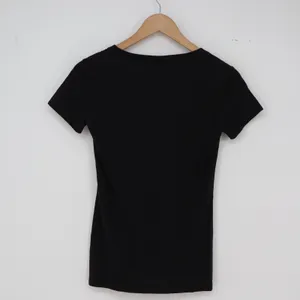 Next Level T Shirt Womens S Ideal T Black Bohemian Queen Graphic V-Neck Exc thumbnail 4