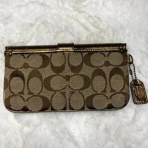y2k COACH Gold Buckle Signature Pouch thumbnail 2