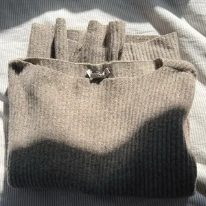 Autumn Cashmere Pure Cashmere Sweater thumbnail 10
