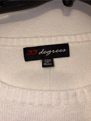 33 Degrees White Love Heart Chenille Script Sweater XXL NWOT thumbnail 4