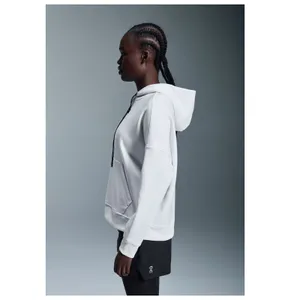NWT On Cloud Focus Tech Hoodie Size Small thumbnail 4