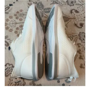 Hike Footwear Flame White Barefoot Sneakers - Women's Size 9 (EU 39.5) thumbnail 7