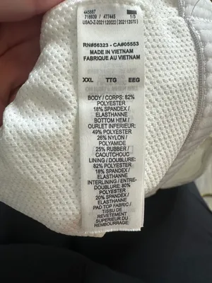 Nike Air Swoosh 1/2 Zip White Sports Bra, Size 2XL thumbnail 9