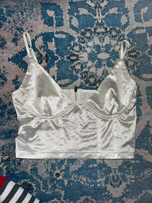 Cute White Going Out Top Size L thumbnail 1