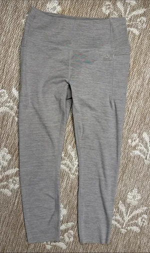 Reebok women’s tan Athletic Leggings with side pockets thumbnail 1