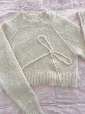 American Eagle Outfitters sweater  thumbnail 1