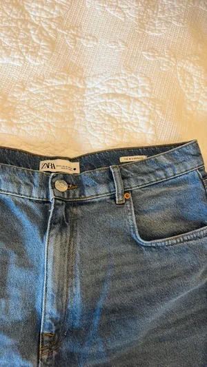 ZARA Denim Bermuda Shorts The 90s thumbnail 4