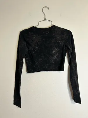 Hollister Cropped Baby Tee Long Sleeve thumbnail 2