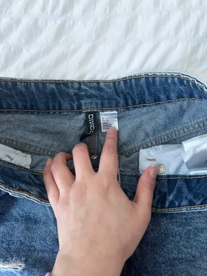 H&M Jean Shorts thumbnail 4