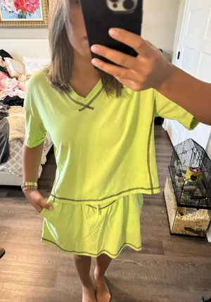 Amazon Lime Green Two-Piece Lounge Set thumbnail 1
