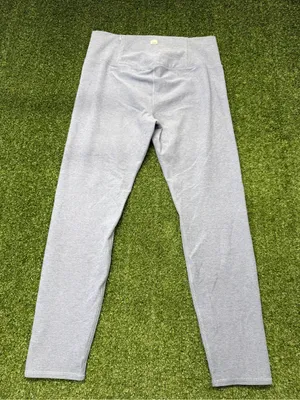 Vuori Clean Elevation Legging‎ Tight 7/8 Light Grey Heather Workout High Rise XL thumbnail 2