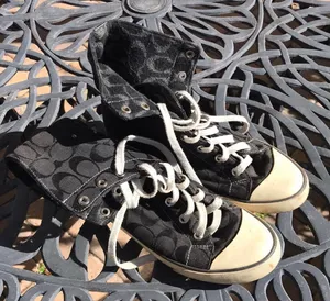 Coach Pre Owned   women’s size 7.5 sneaker thumbnail 1