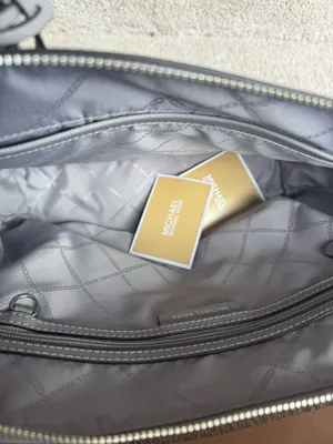 Michael Kors Charlotte Signature Leather Large Top Zip Tote (Pearl Gray) thumbnail 4