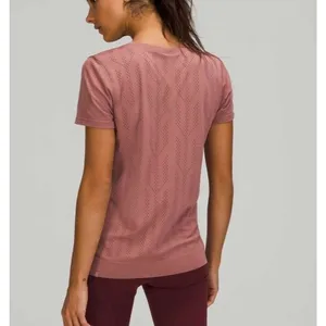 Lululemon Swiftly Breathe Short Sleeve Silverescent Size 6 thumbnail 3