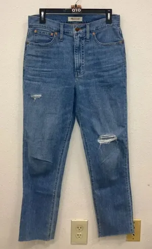 Madewell “The Perfect Vintage Jean” Classic Medium Wash Distressed Raw Hem Sz 28 thumbnail 1