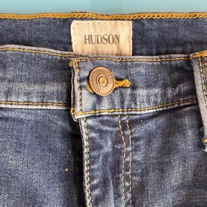 Hudson Women's NOA High Rise Stretch Cropped Jeans Size 27 thumbnail 6