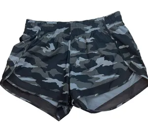 Athleta Printed Mesh Racer Run 4" Camo‎ Athletic Lined Shorts Size Small UFP 50 thumbnail 1